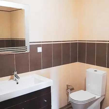 J&a House - Moradia V3 Em Rei *